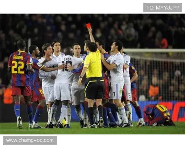 皇马比赛模式聚焦效率优先，控球与进攻选择更趋务实