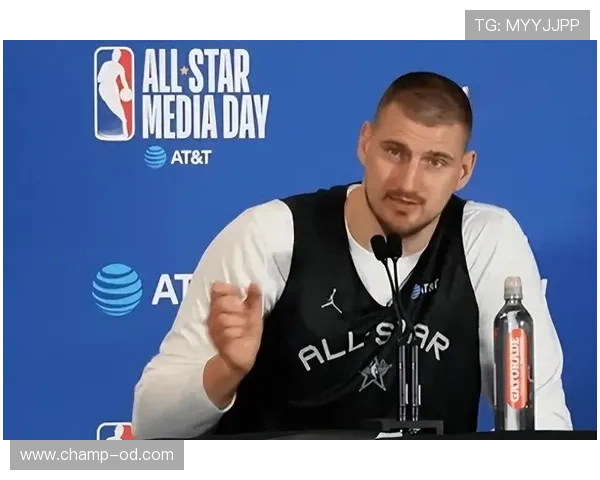 查尔斯·巴克利背打单打压制约基奇式策应