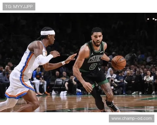 塔图姆无球跑动占比提升，拉开空间效率超同位置锋线