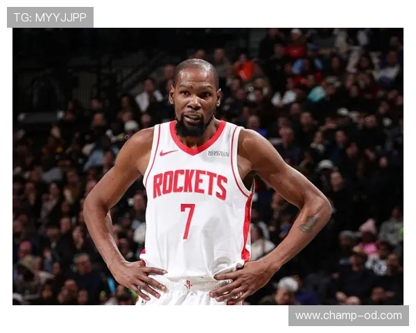 杜兰特无球跑位拉开空间助攻数据激增明显领先队内其他得分手